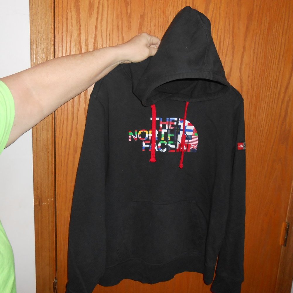 northface sweatshirt